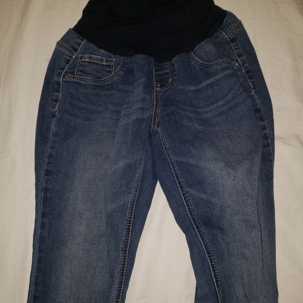 Maternity jeans